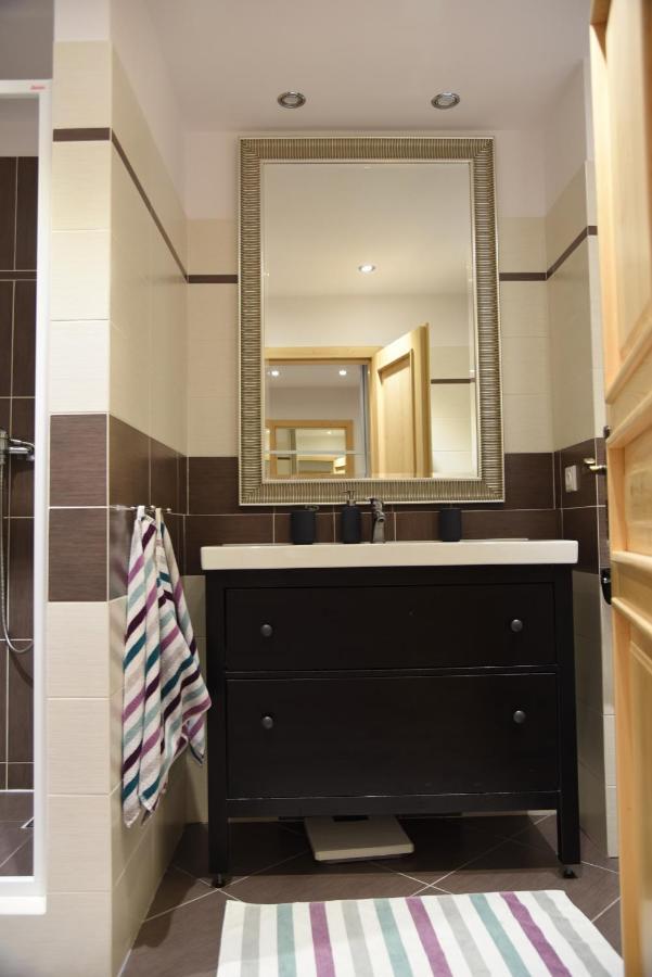 Apartman Mezi Kopci - Mid Hills Apartment Roudnice Exterior photo